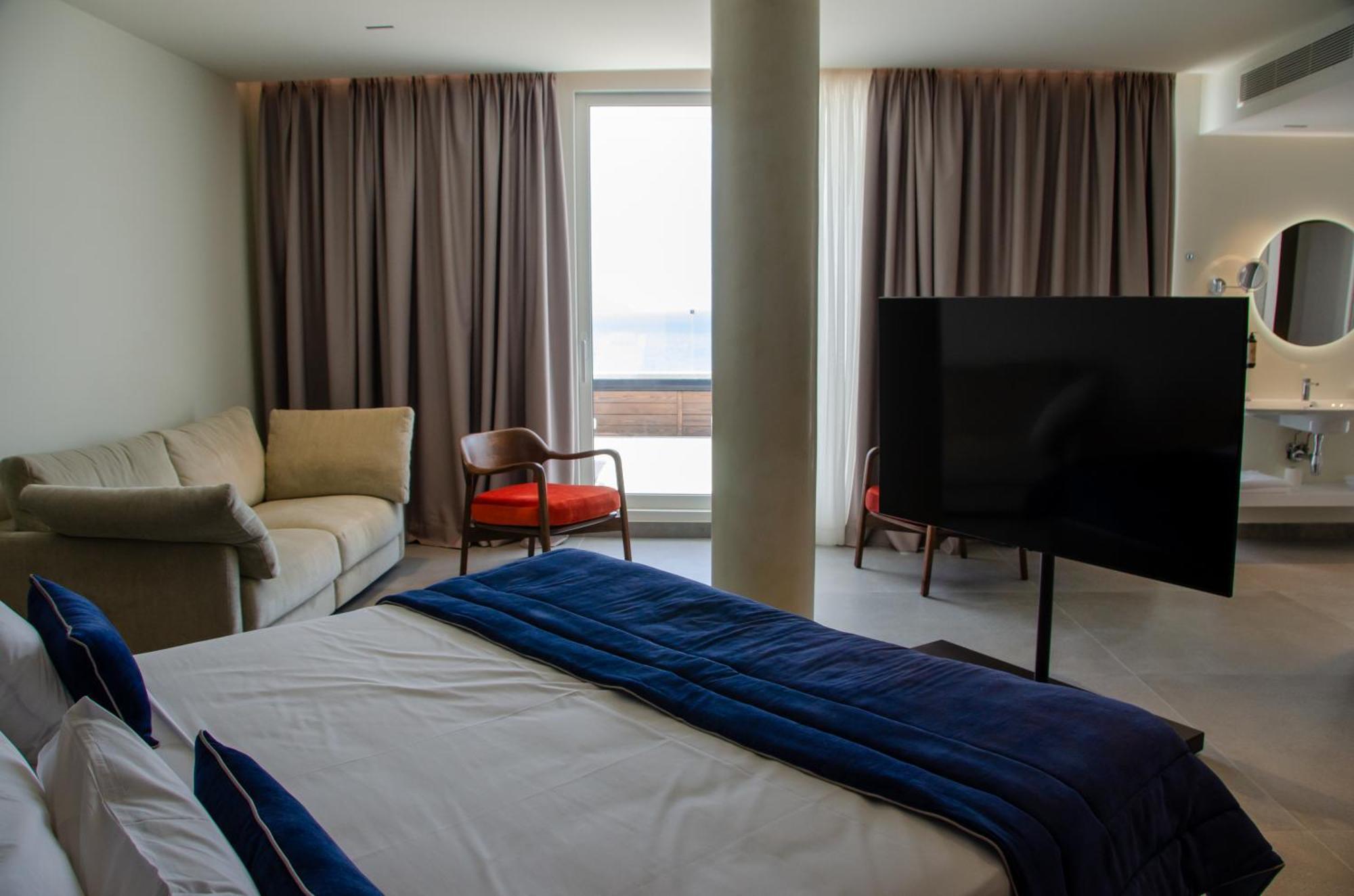 Abi'S Hotel & Spa Vlorë Extérieur photo