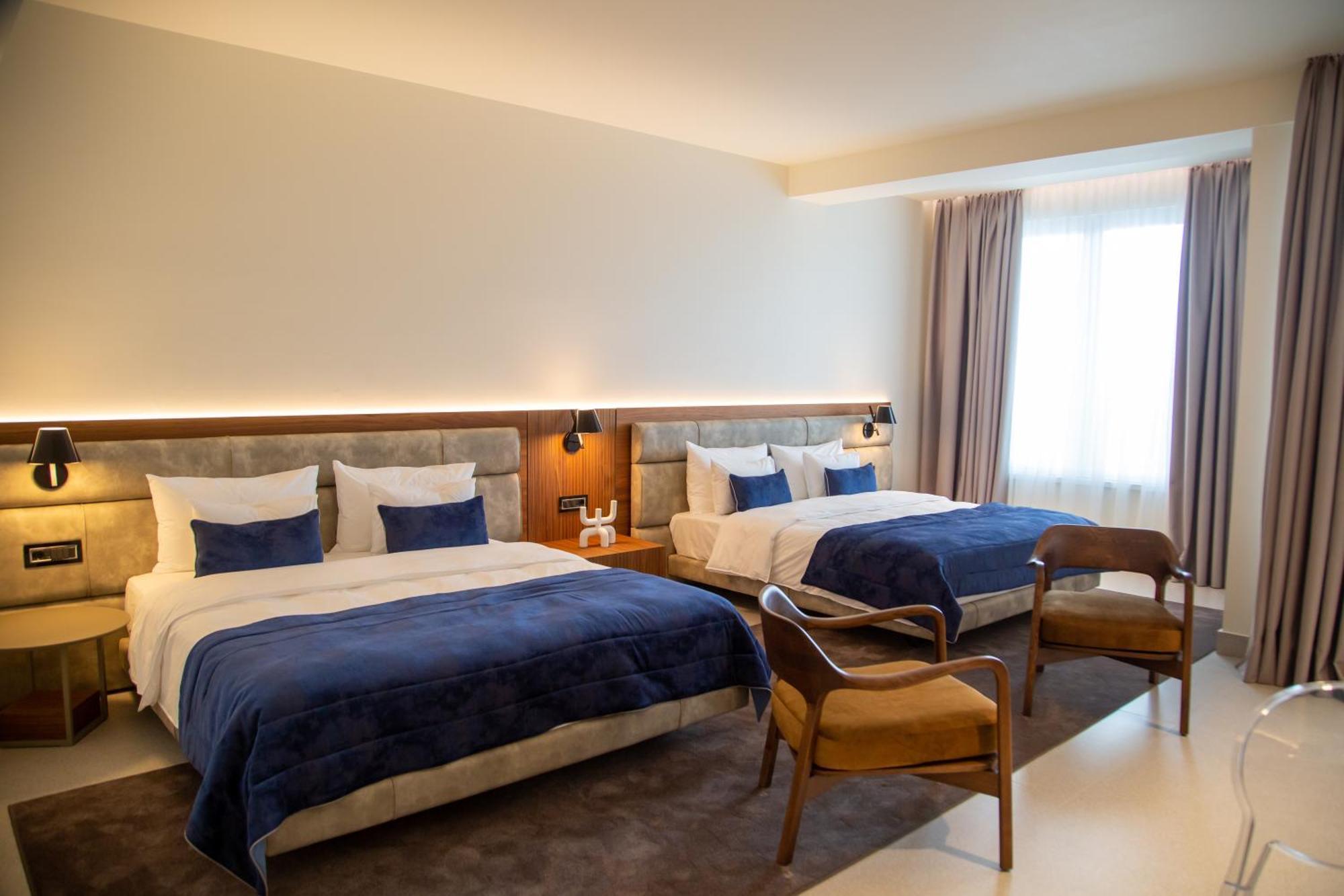 Abi'S Hotel & Spa Vlorë Extérieur photo